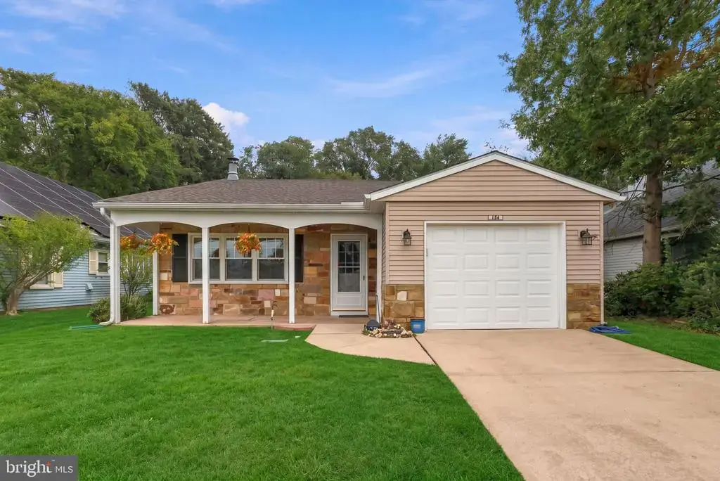 154 Dorchester Dr, SOUTHAMPTON