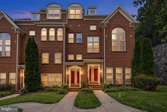 9585 Wheats Way, Manassas Park