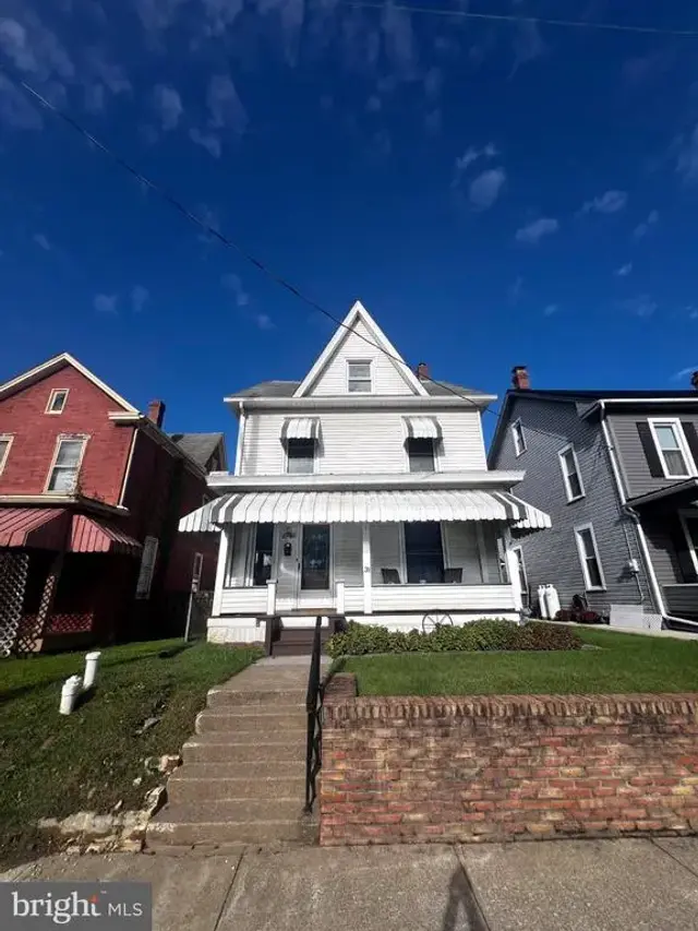 31 Shaw Ave, Lewistown