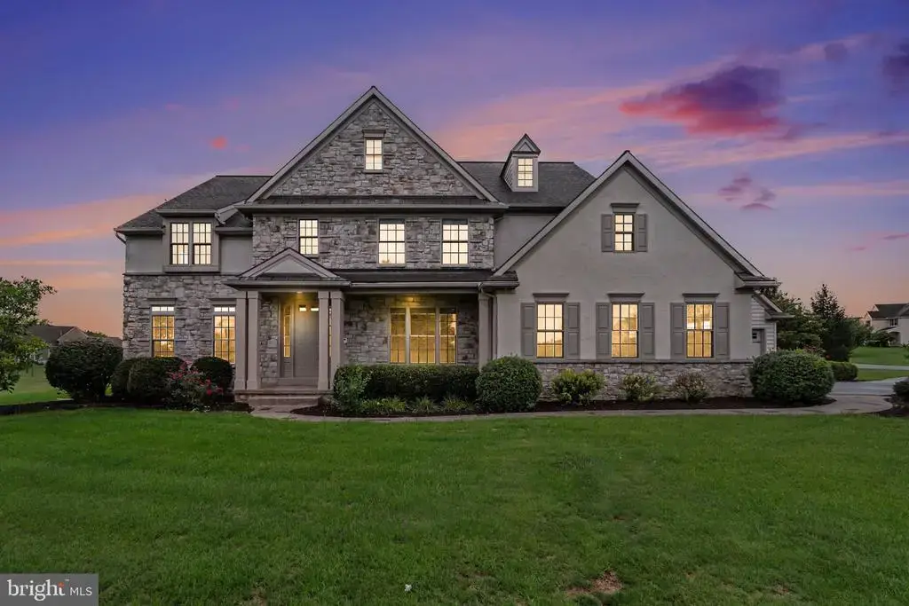 20 Wheatland Cir, LEBANON