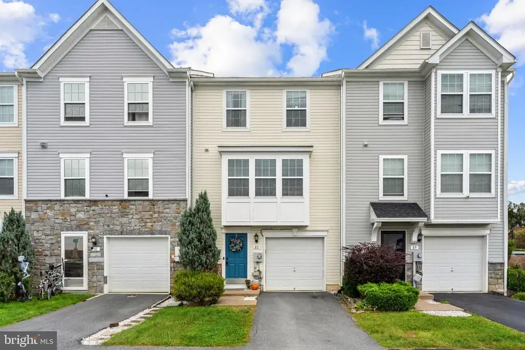 85 Natural Way, MARTINSBURG