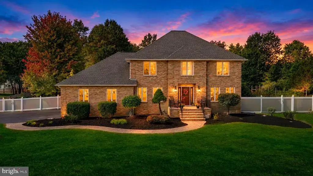 111 Mt Airy Harbourton Rd, LAMBERTVILLE