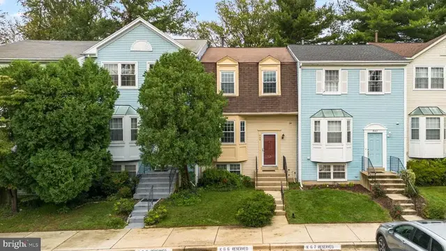 844 Bayridge Dr, Gaithersburg