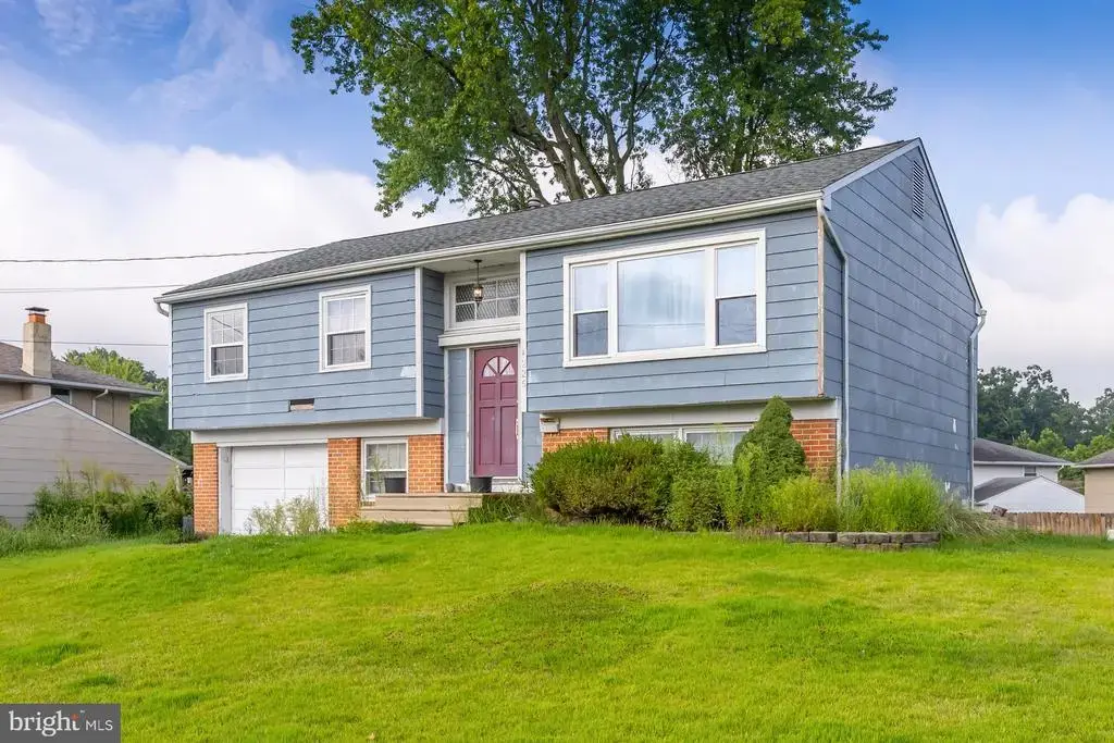 226 Mardale Dr, SOMERDALE