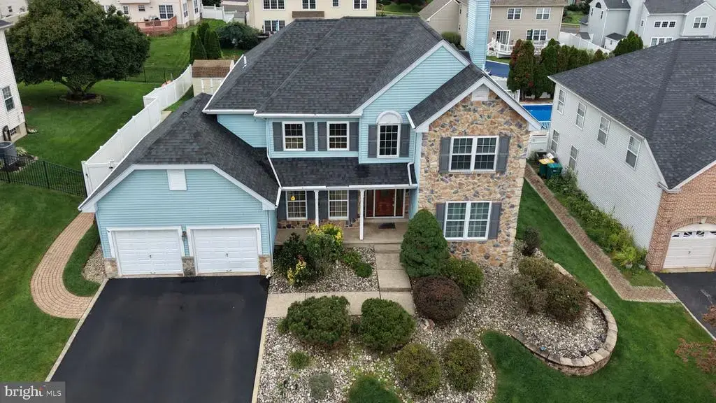 330 Grand Ave, LANGHORNE