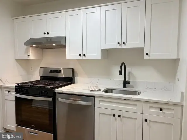 19419 Brassie Pl #304, Montgomery Village