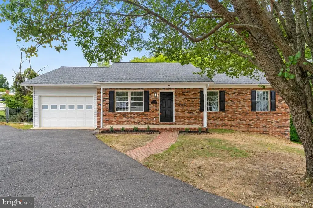 7 Payton Ct, FREDERICKSBURG
