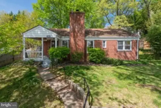 8413 Spencer Ct, Chevy Chase