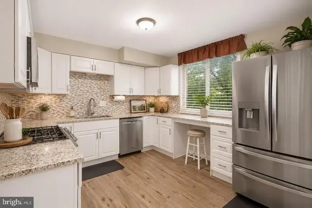 9238 Bellbeck Rd, Parkville