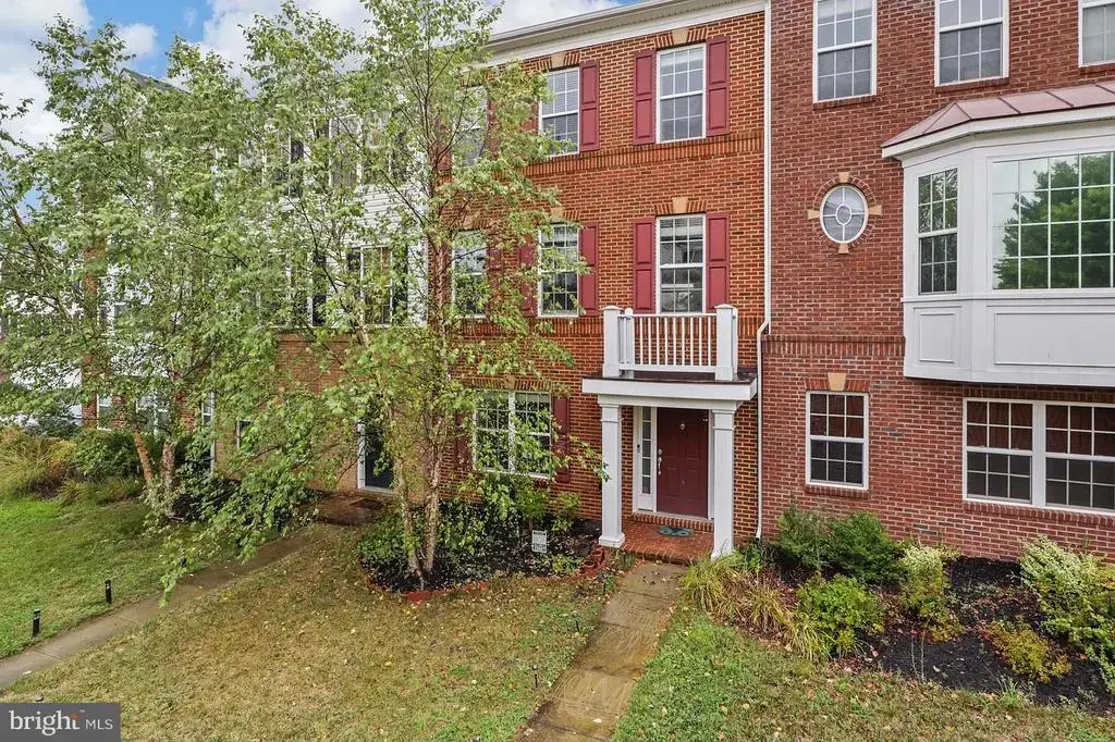 25097 Croxley Green Sq, ALDIE