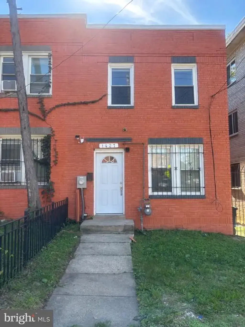 1427 Morris Rd Se, WASHINGTON