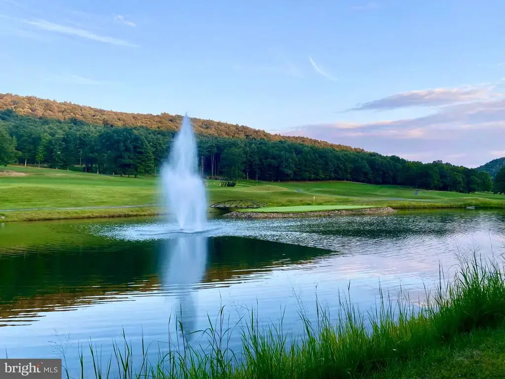 302 Golf Club Dr, FRANKLIN