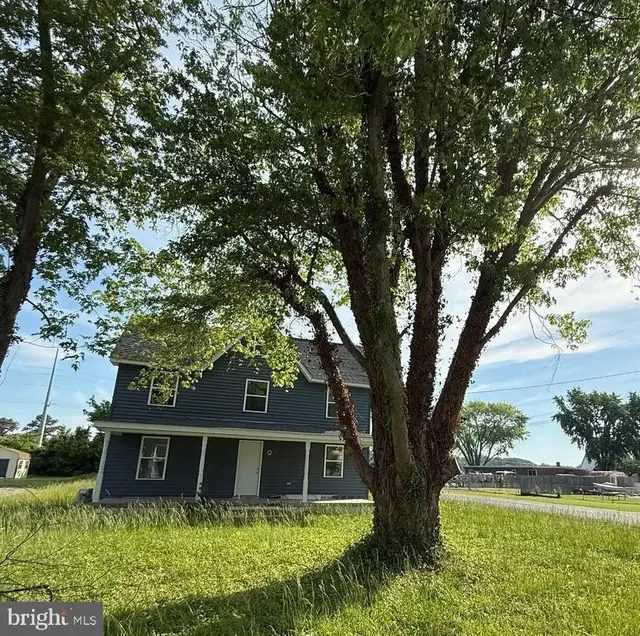 3809 Main St, Grasonville