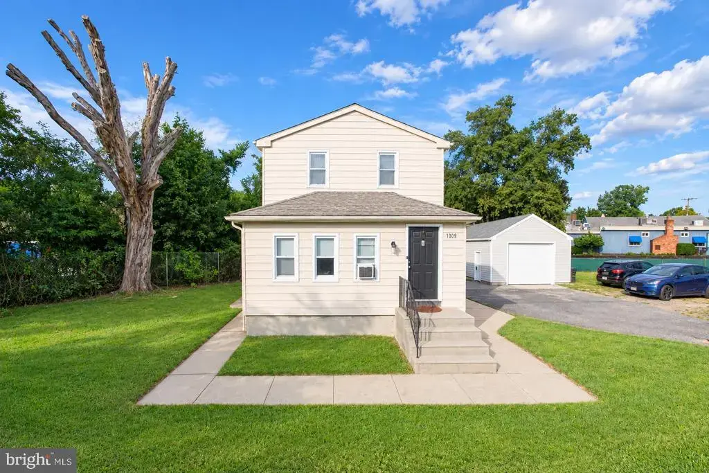 1009 Hessian, WEST DEPTFORD