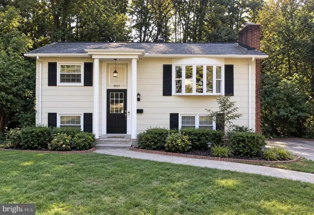 3927 Forestdale Ave, WOODBRIDGE