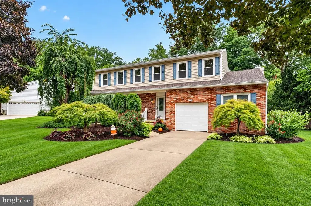 55 New Colony Dr, HAMILTON