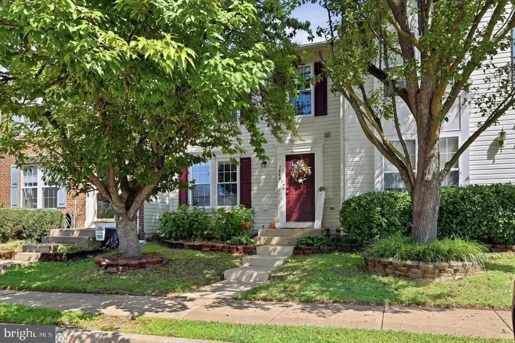 7049 Rogue Forest Ln, GAINESVILLE