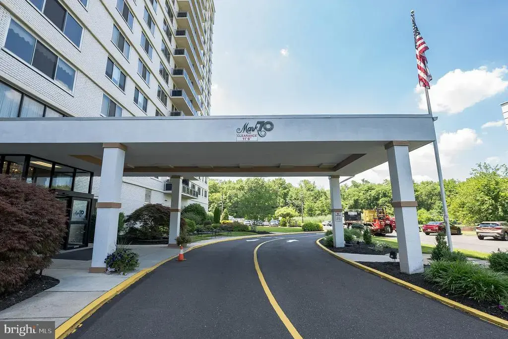 1840 Frontage E #1401, CHERRY HILL