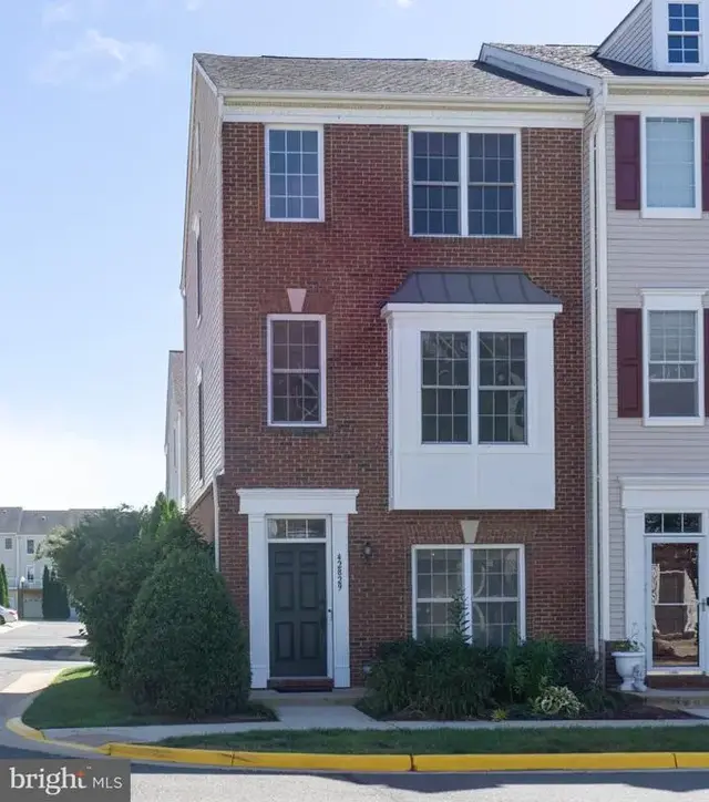 42829 Pamplin Ter, Chantilly