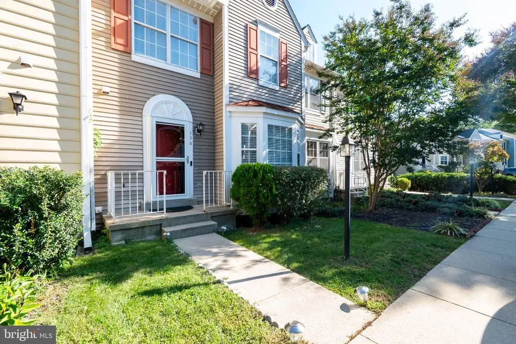 105 College Station Dr, UPPER MARLBORO