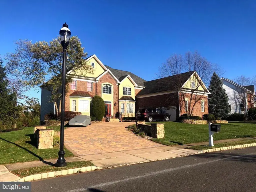 304 Crescent Dr, BORDENTOWN