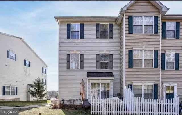 8023 Brookstone Ct #68, Severn
