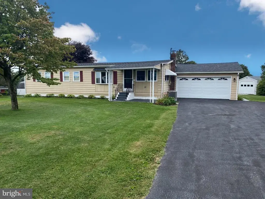 3574 Golden Key Rd, KEMPTON