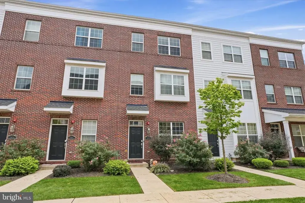143 Fleet Ct, BENSALEM