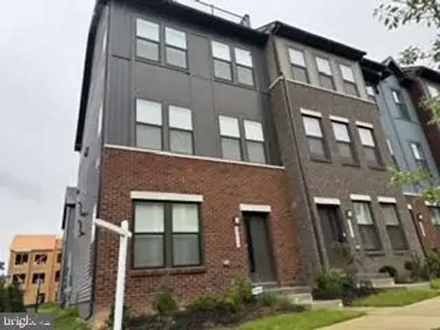 1615 Arrowwood Ln, Laurel