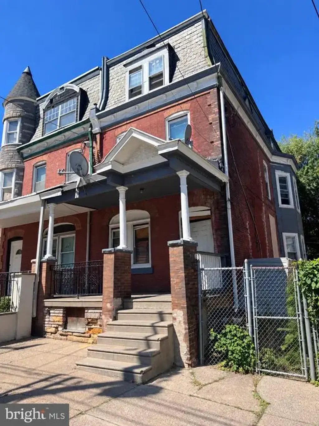 6813 Woodland Ave, PHILADELPHIA