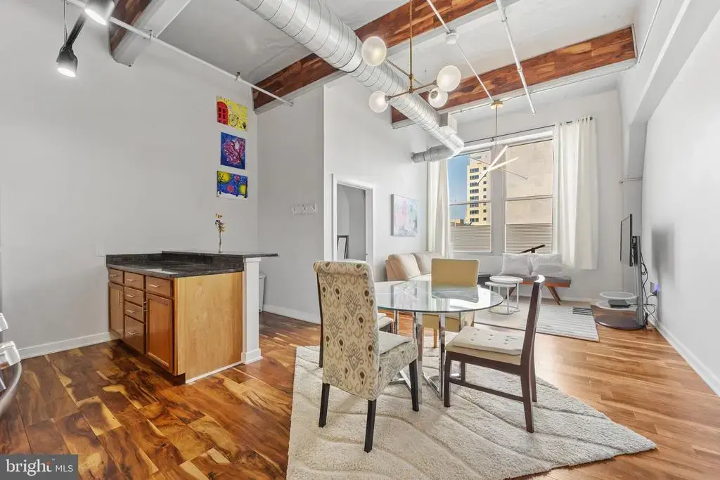 511 N Broad St #304, PHILADELPHIA