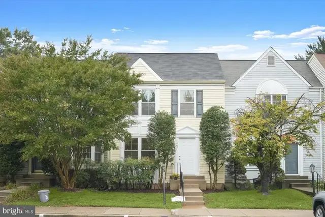 10621 Prairie Landing Ter, N Potomac