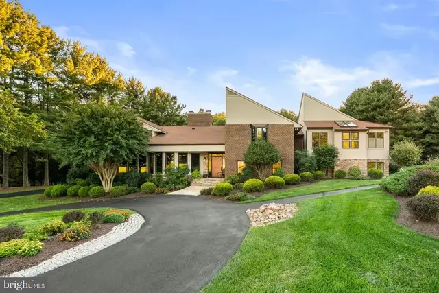 4254 Buckskin Lake Dr, Ellicott City
