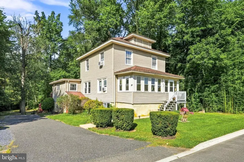 208 Hartford Rd, MOUNT LAUREL