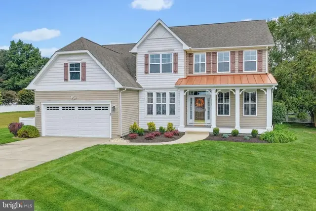 8470 Glade Dr, Milford