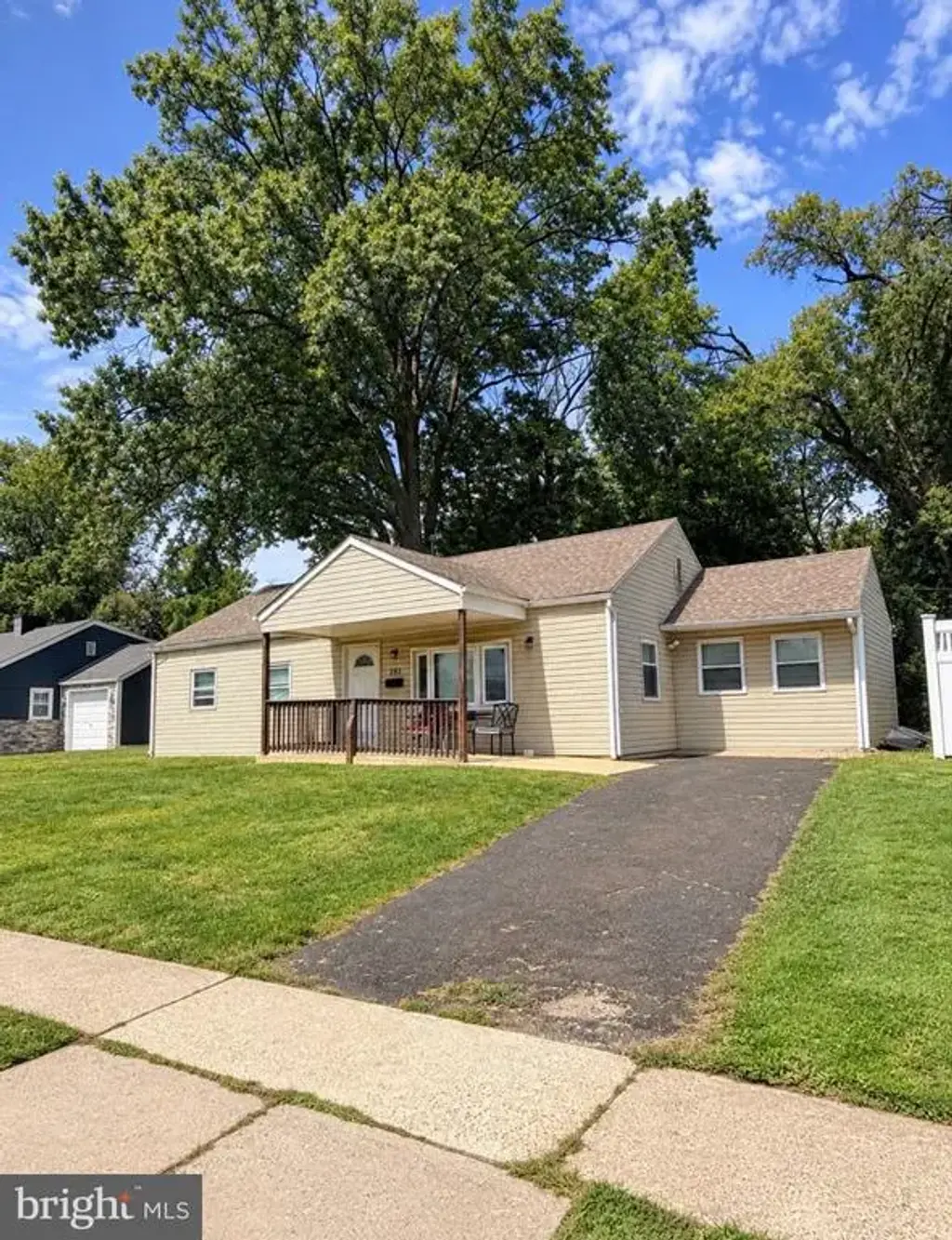 251 Trenton Rd, FAIRLESS HILLS