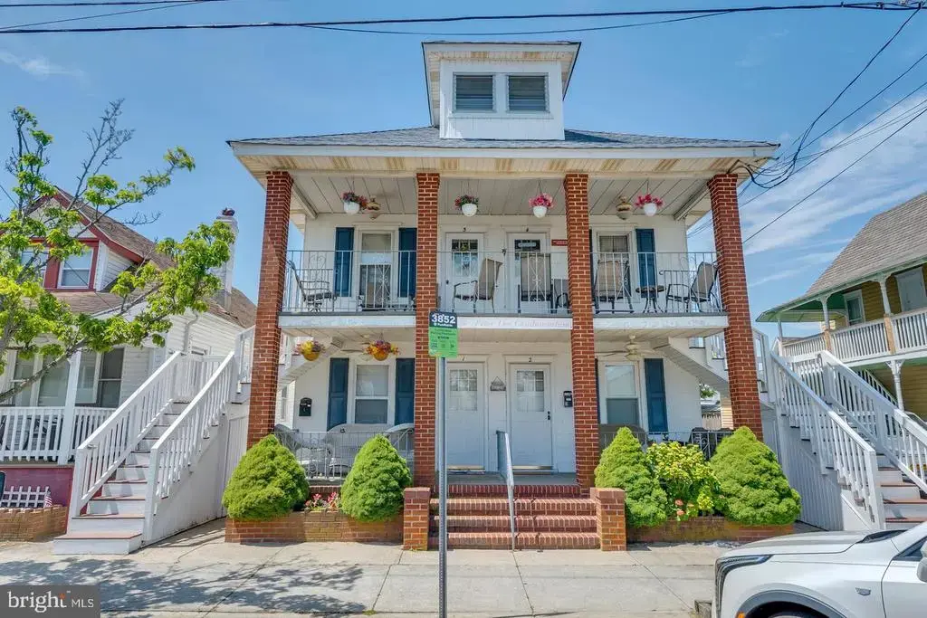 210-unit 3 E. Hand Avenue, WILDWOOD