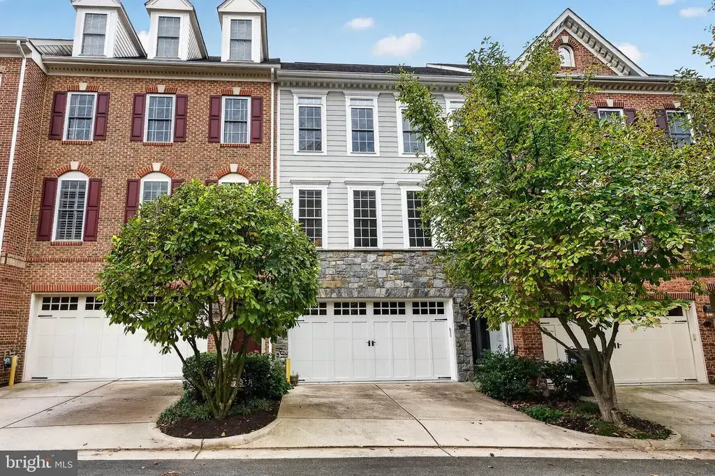 3534 Goddard Way, ALEXANDRIA