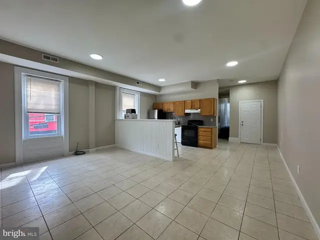 1617 W Oxford St #2, Philadelphia