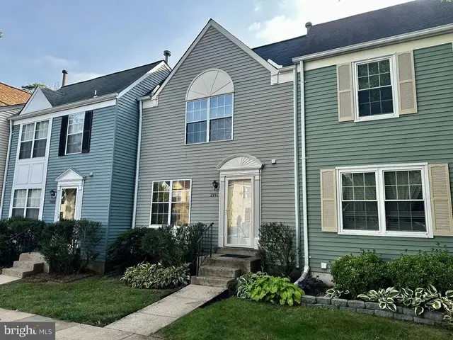 2991 Braxton Wood Ct, Fairfax