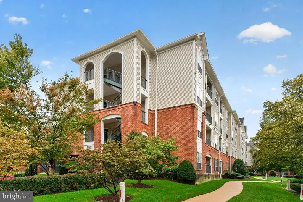 4854 Eisenhower Ave #257, ALEXANDRIA