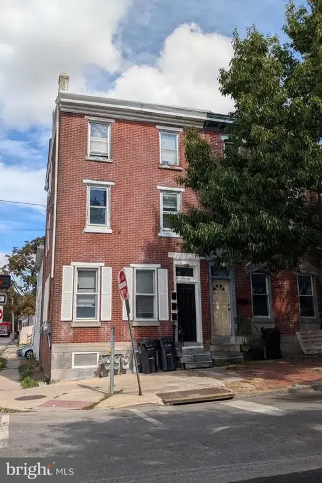 151 W Airy St #2, Norristown