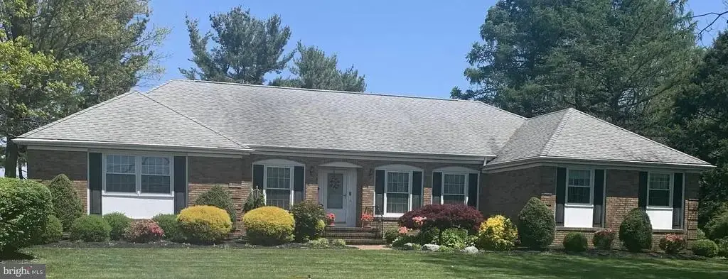140 Plainsboro Rd, CRANBURY