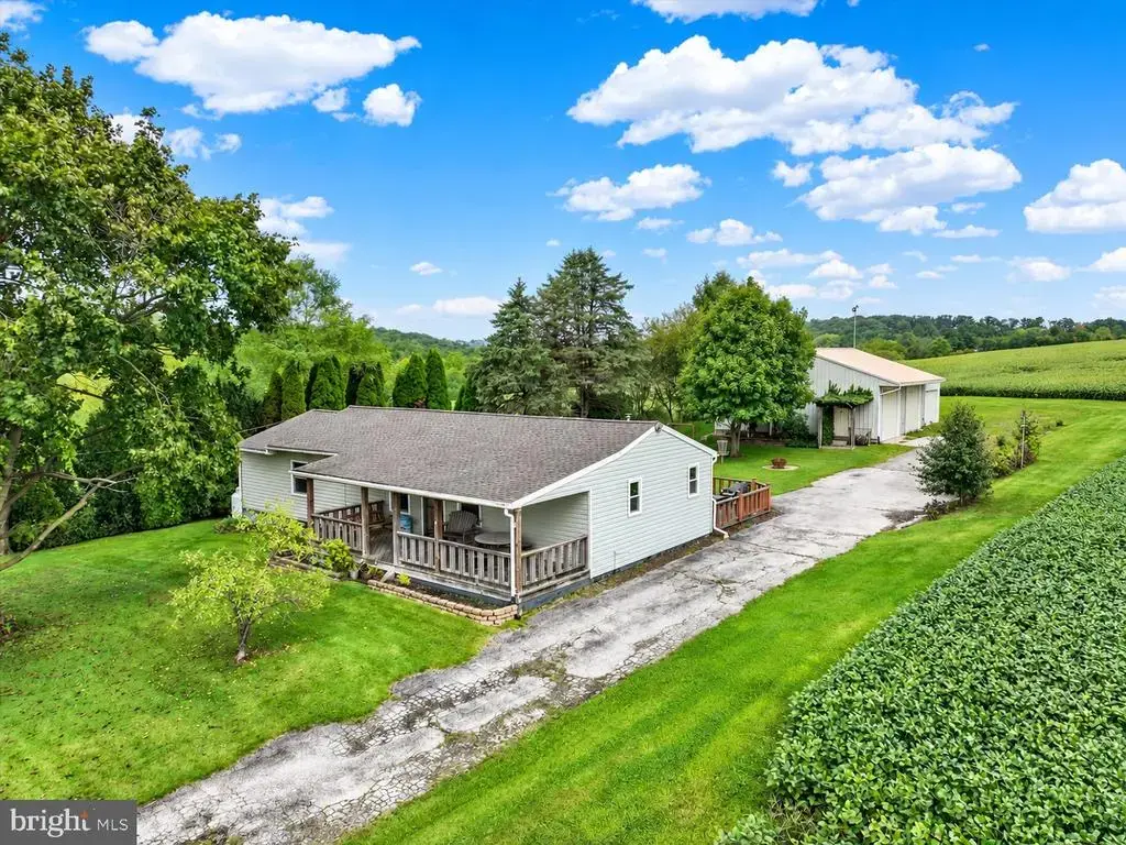 5903 Waltersdorff Rd, SPRING GROVE