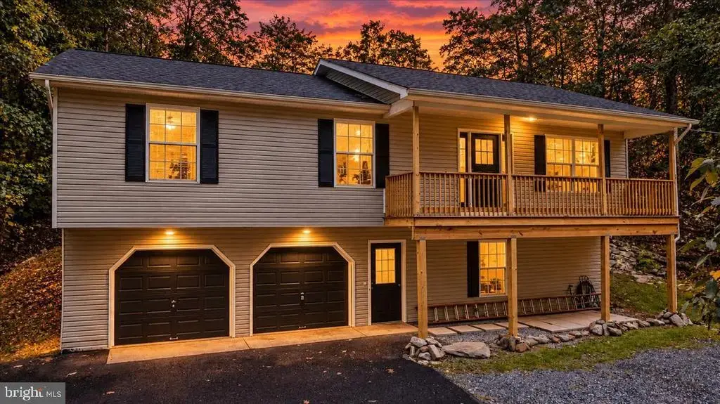 402 Wrens View Ln, HARPERS FERRY