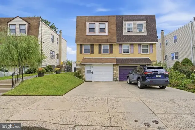 9961 Alicia St, Philadelphia