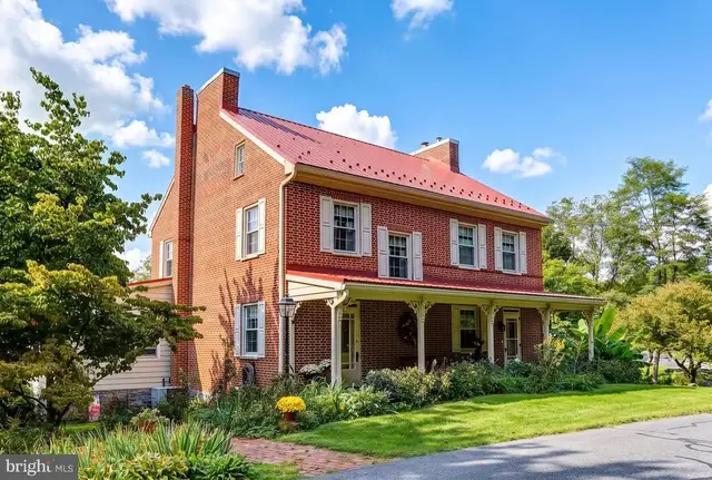22 Junction Rd, Dillsburg