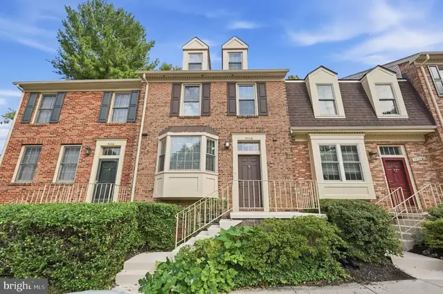 5468 Grove Ridge Way #41, Rockville
