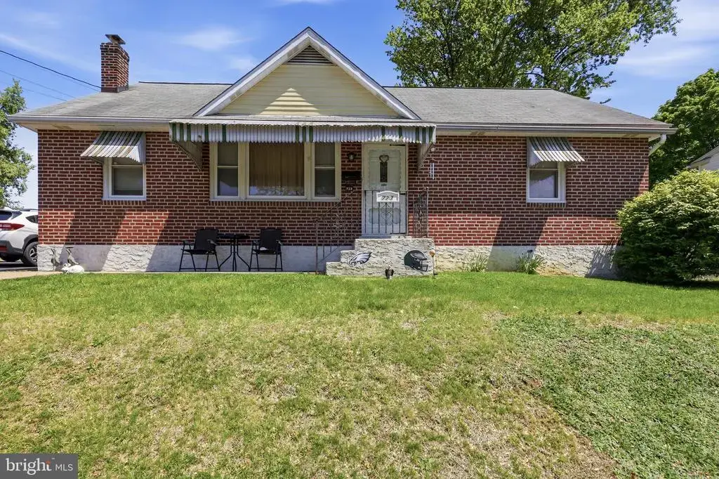 723 Sharon Ave, COLLINGDALE