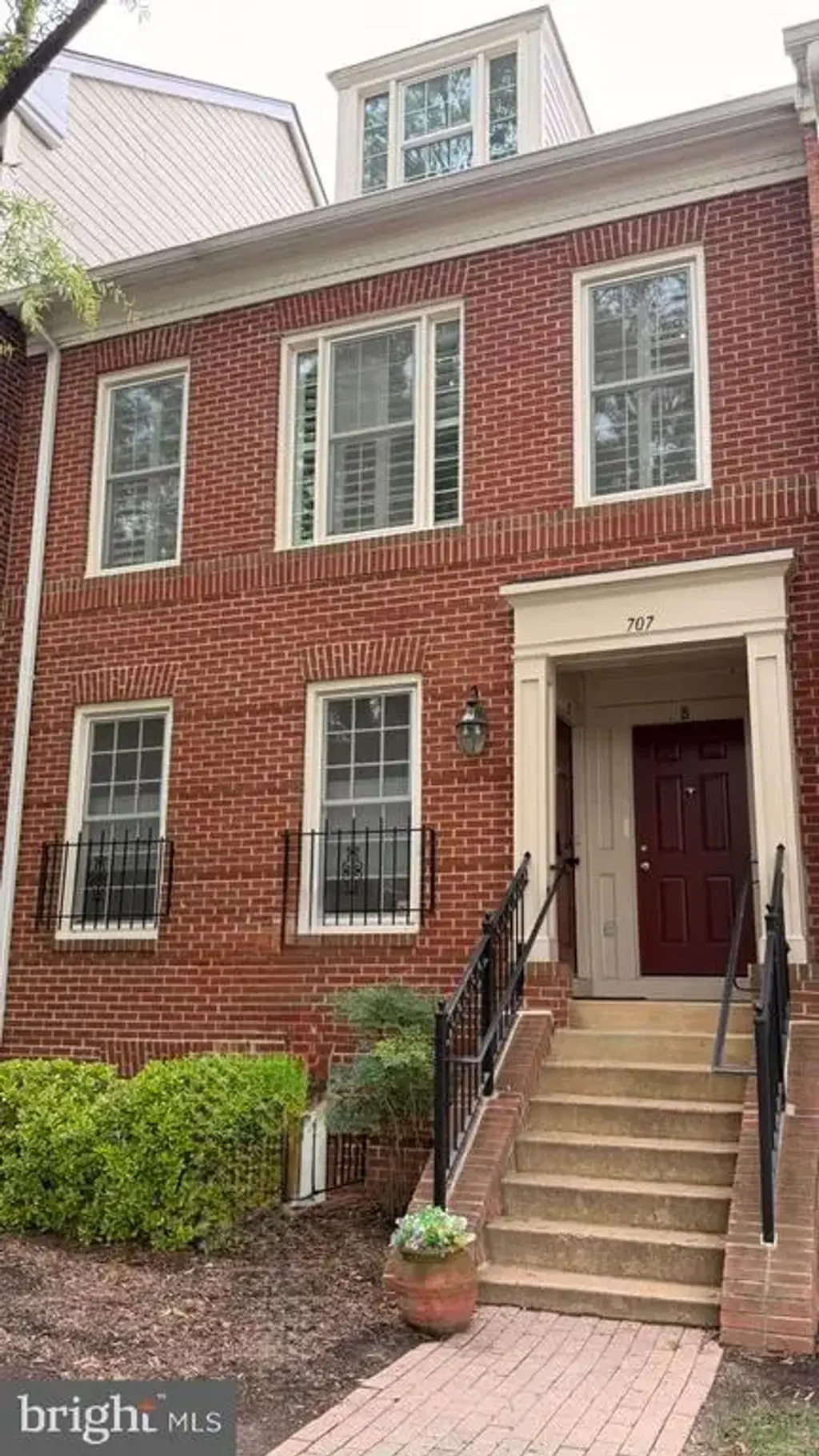 707 Massey Ln #b, ALEXANDRIA